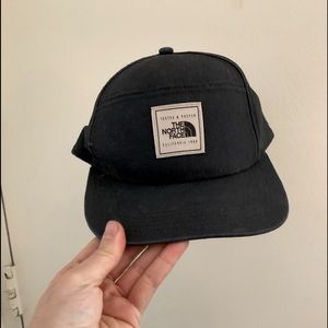 North face 5 panel hat